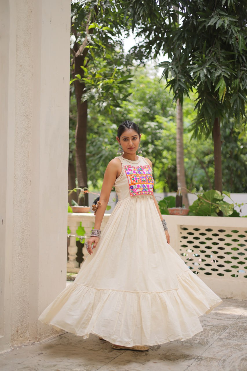 Off-White Embroidered Kora Cotton Gown β 8 Meter Flair, Sleeveless