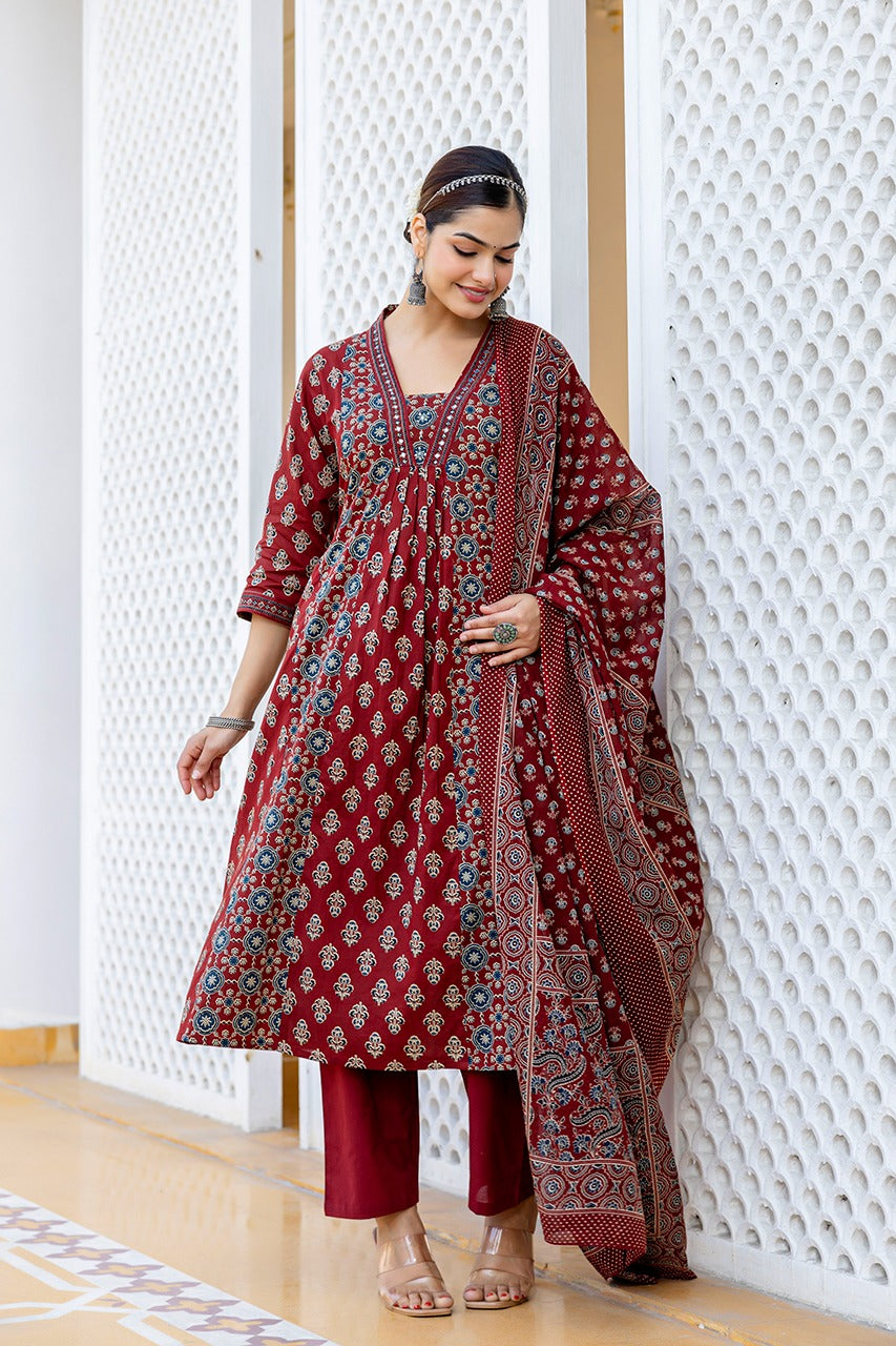 SAHELI STYLE PRESENTS MAROON COTTON KURTI PANT DUPATTA PAIR