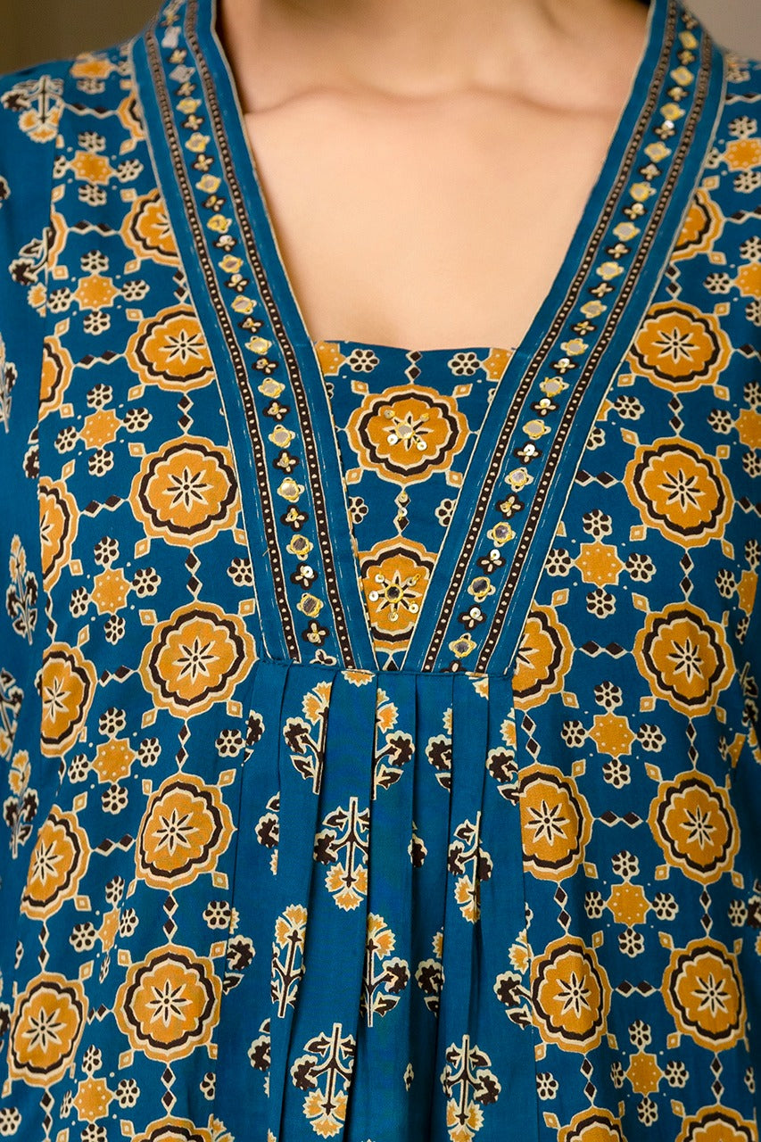 SAHELI STYLE PRESENTS SKY BLUE COTTON KURTI PANT DUPATTA PAIR SET