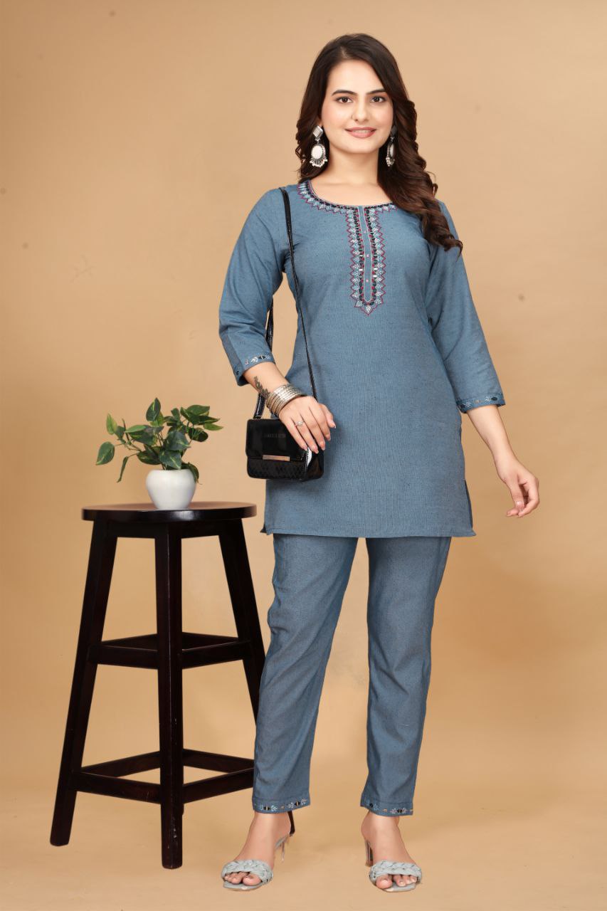 SAHELI STYLE PRESENTS THE GRAY MOST CLASSIC HANDWORK CO-ORD SET