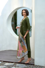 SAHELI STYLE Presents Green Elegant Straight Kurti Pant Dupatta Set