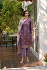SAHELI STYLE Presents Lavender Elegant Straight Kurti Pant Dupatta Set