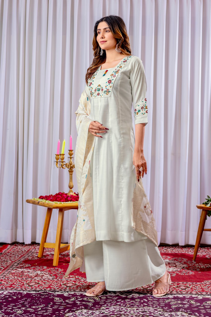 SAHELI STYLE Presents Multi Embroidery Thread,With Hand Work