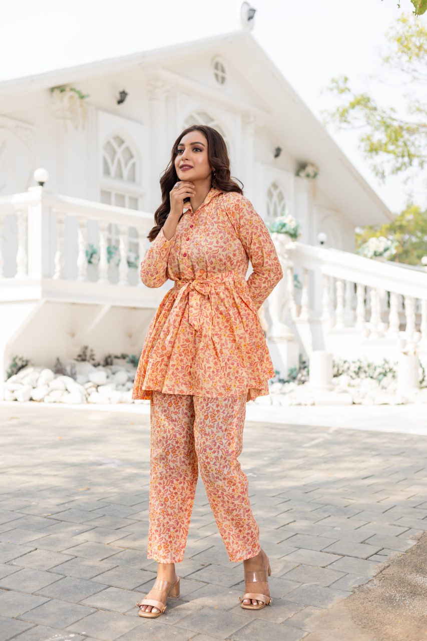 SAHELI STYLEPresents Kurti Pant Co-Ord Set