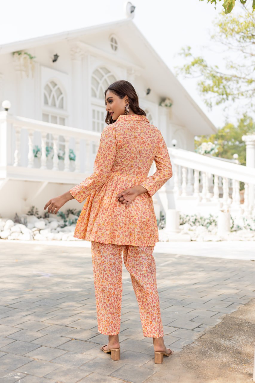 SAHELI STYLEPresents Kurti Pant Co-Ord Set