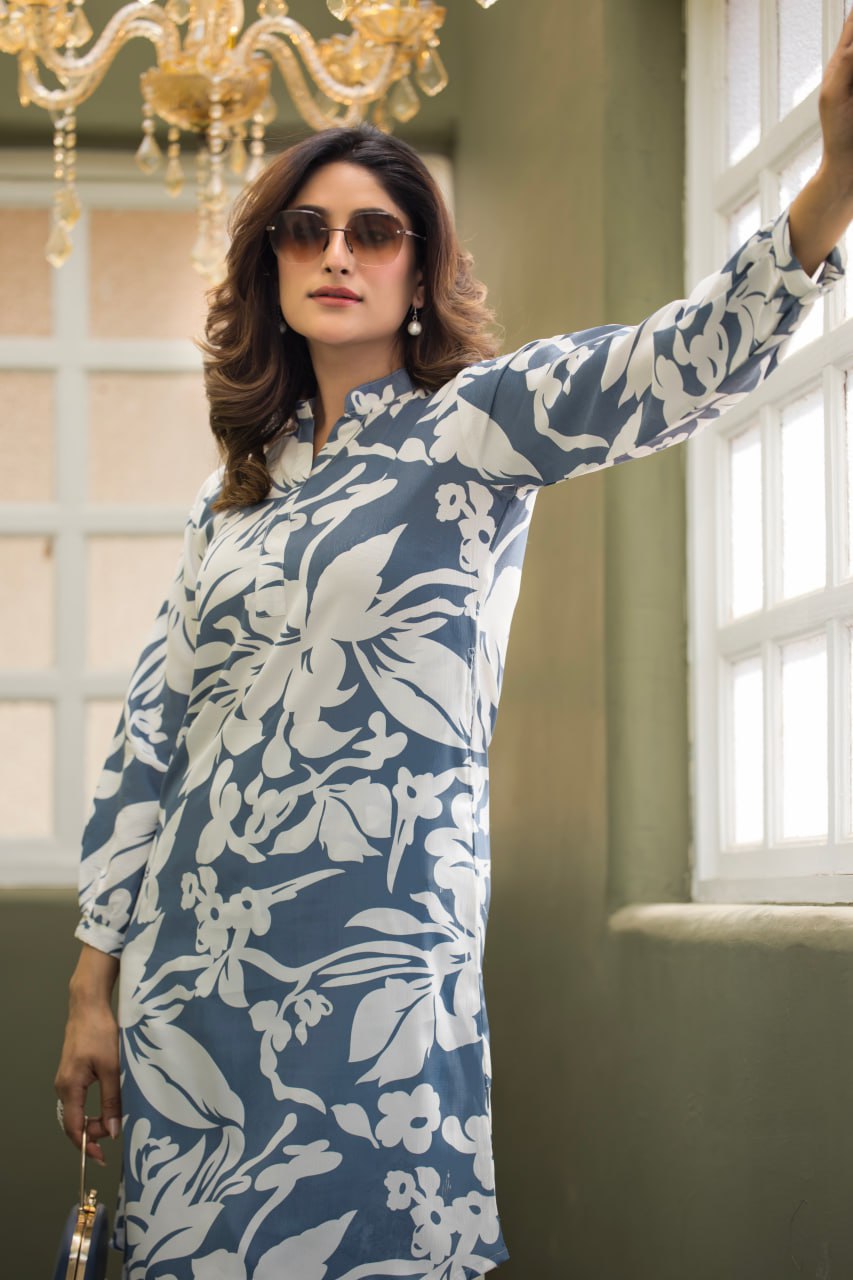 SAHELI STYLE Presents Elegant Straight Co-Ord Set