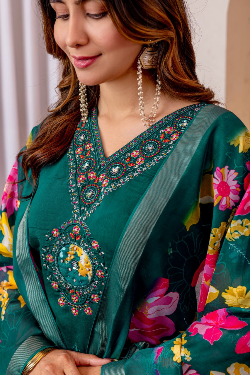 SAHELI STYLE Presents Green Elegant Straight Kurti Pant Dupatta Set