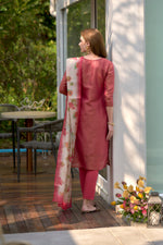 SAHELI STYLE Presents Baby Pink Elegant Straight Kurti Pant Dupatta Set