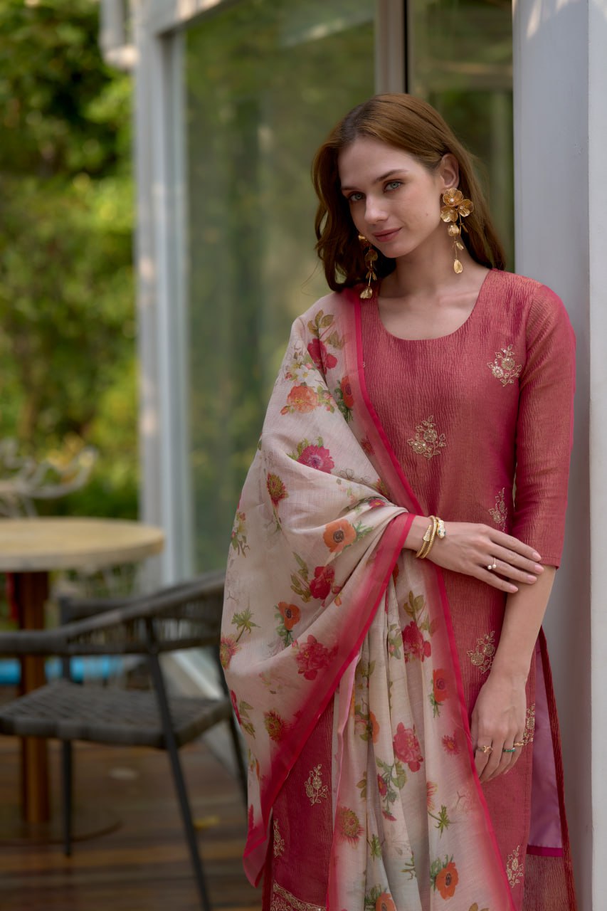 SAHELI STYLE Presents Baby Pink Elegant Straight Kurti Pant Dupatta Set