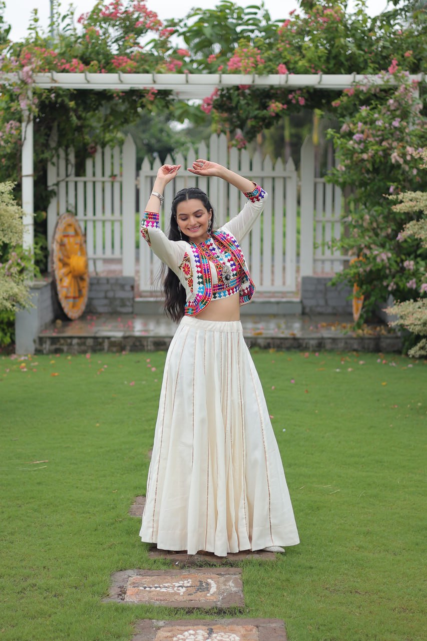 SAHELI STYLE PRESENTS — WHITE WONDER NAVRATRI LEHENGA CHOLI