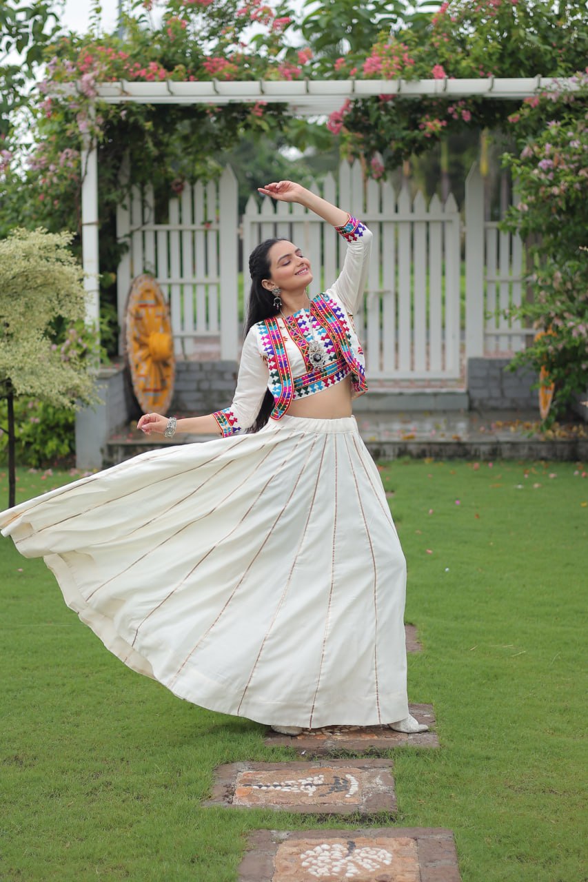 SAHELI STYLE PRESENTS — WHITE WONDER NAVRATRI LEHENGA CHOLI