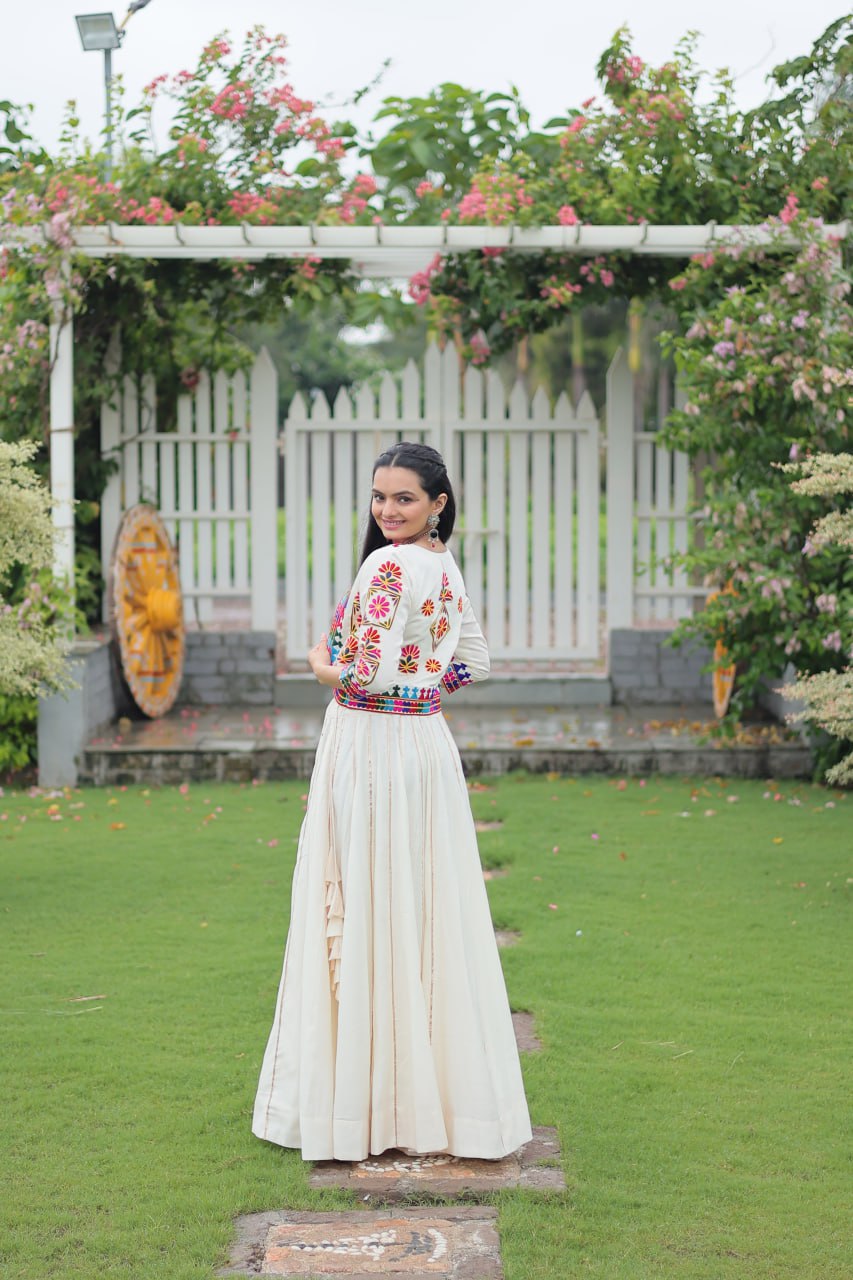 SAHELI STYLE PRESENTS — WHITE WONDER NAVRATRI LEHENGA CHOLI